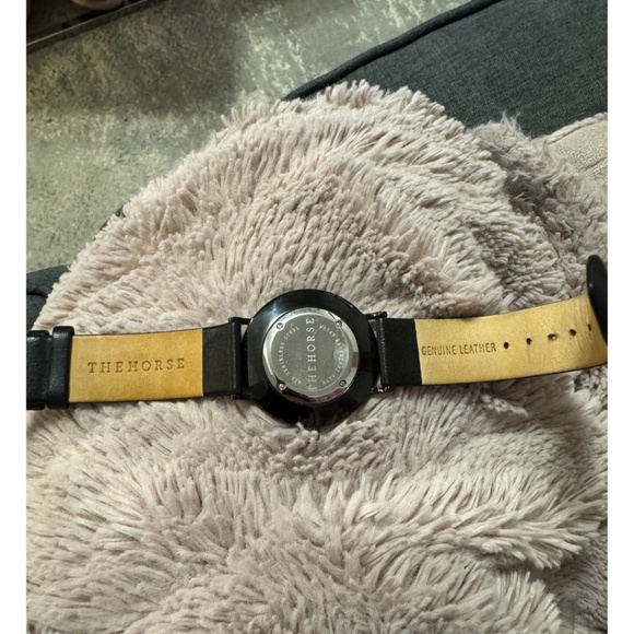 The Horse Leather Bracelet Marble Face Watch - Picture 4 of 5